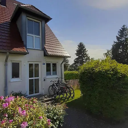 Ruegen - Heimathafen Mit Wasserblick Semesterbostad *